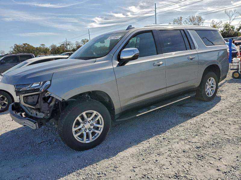 Фото 1 - CHEVROLET SUBURBAN