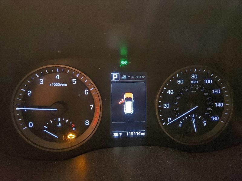 Фото 9 - HYUNDAI TUCSON