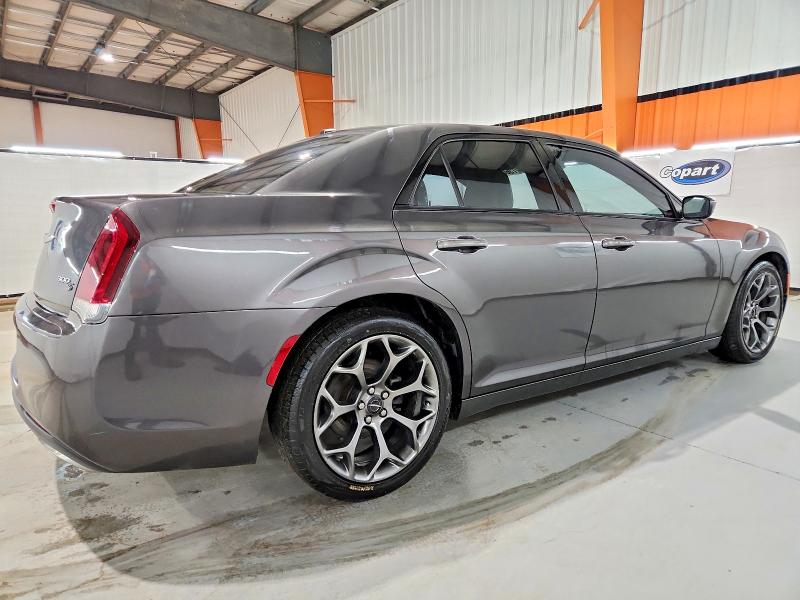 Фото 3 - CHRYSLER 300