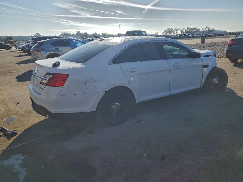 FORD TAURUS 2018 VIN 1FAHP2MK5JG133647