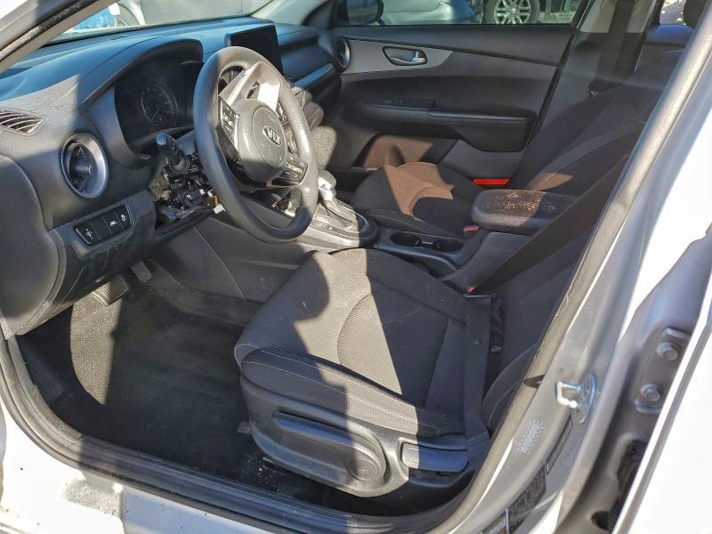 Фото 7 - KIA FORTE