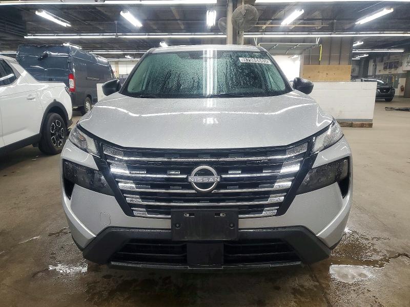 Фото 5 - NISSAN ROGUE