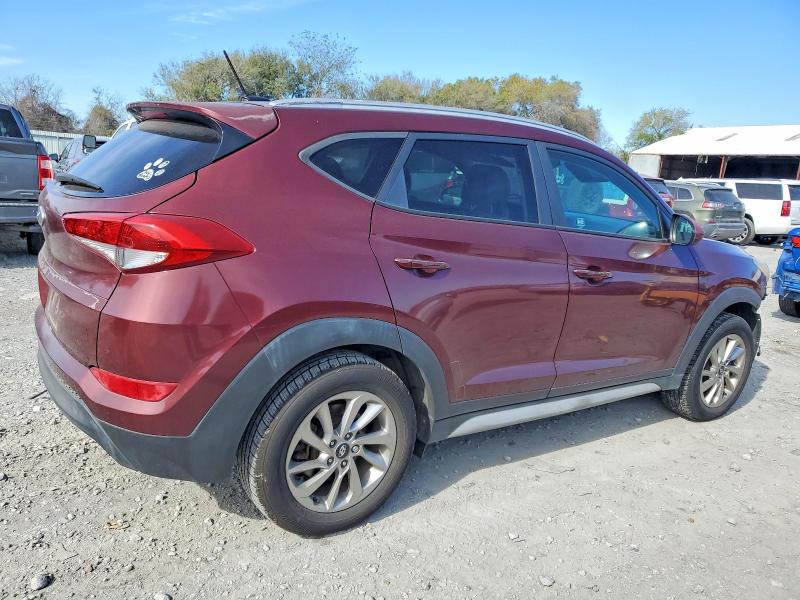 Фото 3 - HYUNDAI TUCSON