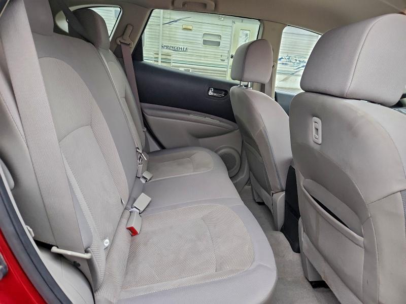 Фото 11 - NISSAN ROGUE