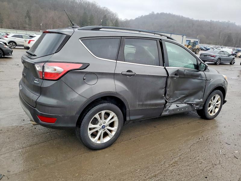 Фото 3 - FORD ESCAPE