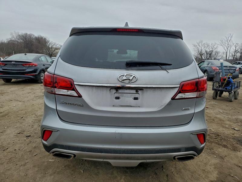 Фото 6 - HYUNDAI SANTA FE