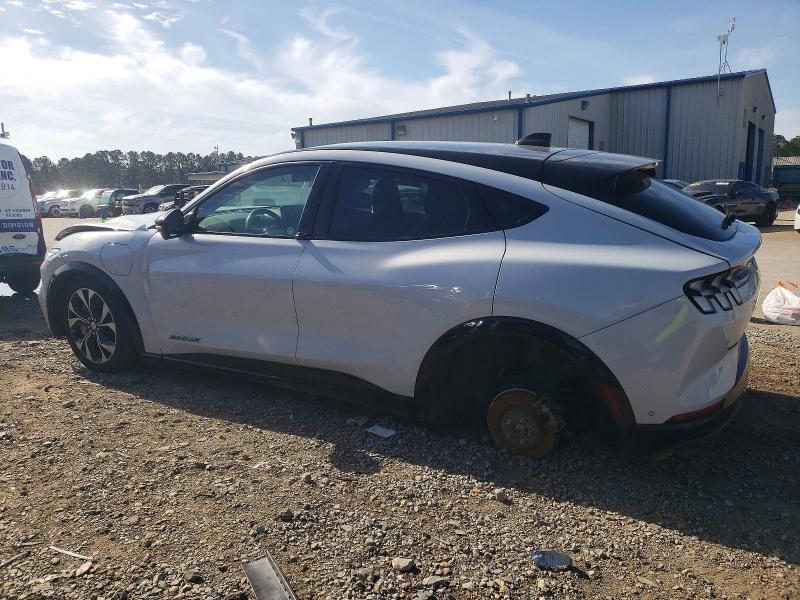 Фото 2 - FORD MUSTANG