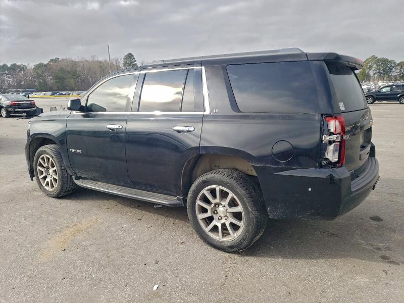 Фото 2 - CHEVROLET TAHOE