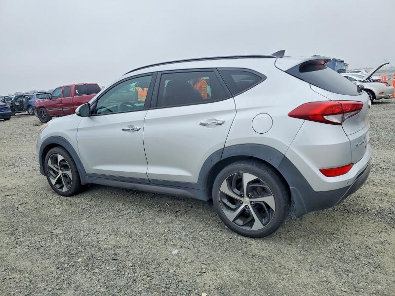 Фото 2 - HYUNDAI TUCSON