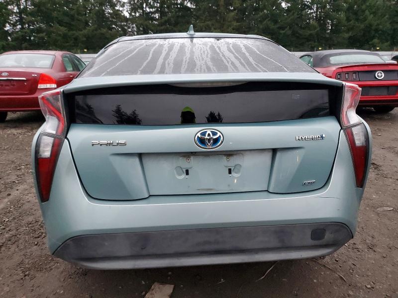 Фото 6 - TOYOTA PRIUS