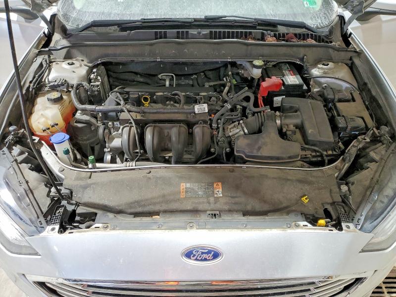 Фото 11 - FORD FUSION