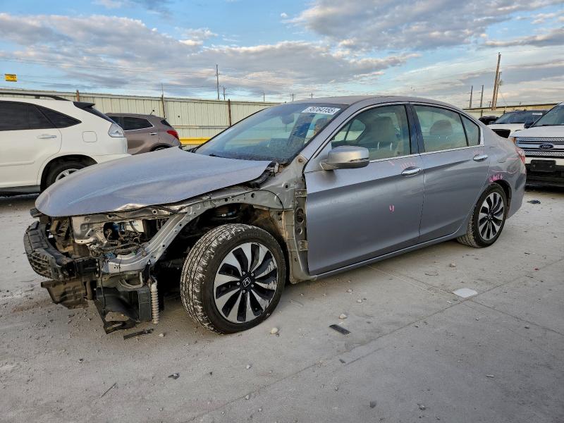 Фото 1 - HONDA ACCORD