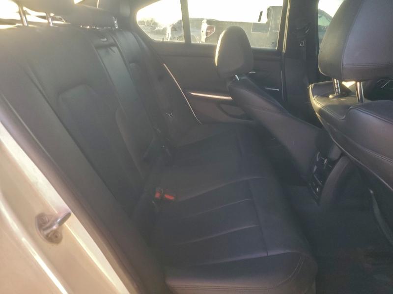 Фото 10 - BMW 3 SERIES