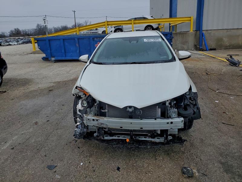 Фото 5 - TOYOTA COROLLA