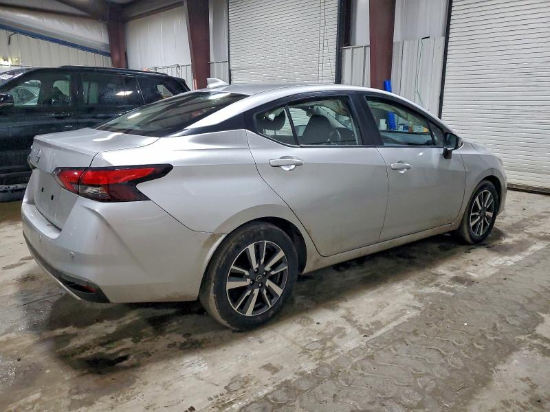 Фото 3 - NISSAN VERSA