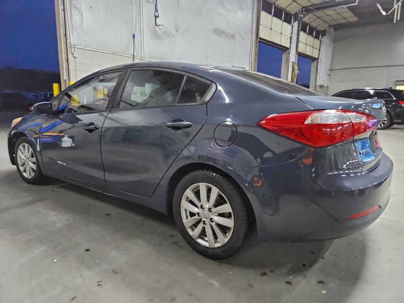 Фото 2 - KIA FORTE