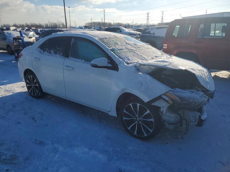 Фото 4 - TOYOTA COROLLA