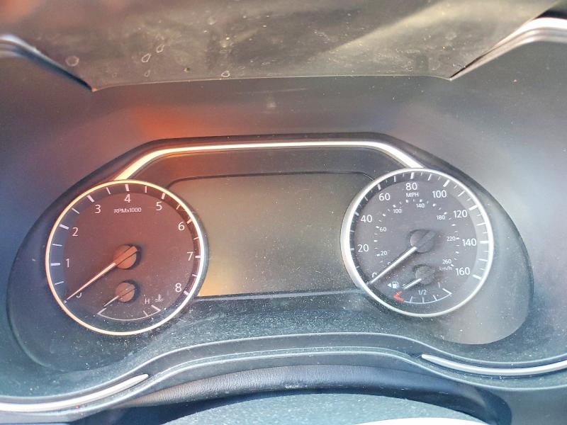 Фото 9 - NISSAN MAXIMA