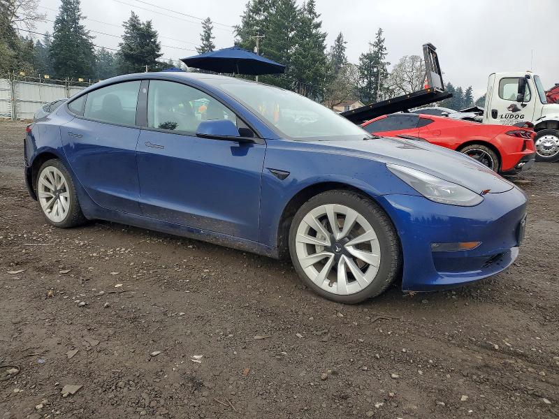 Фото 4 - TESLA MODEL 3