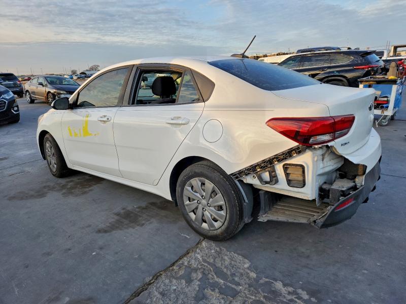 Фото 2 - KIA RIO