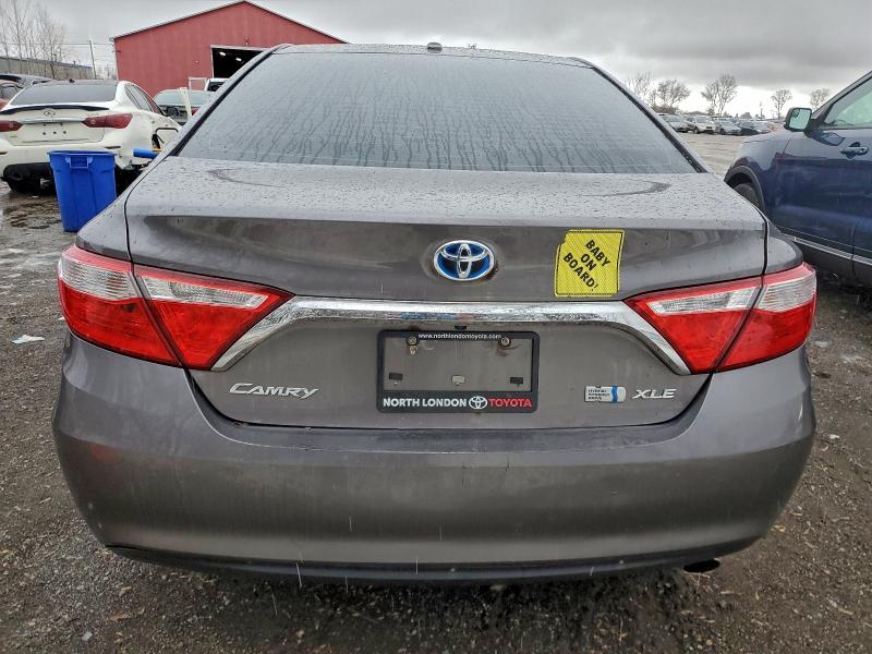 Фото 6 - TOYOTA CAMRY