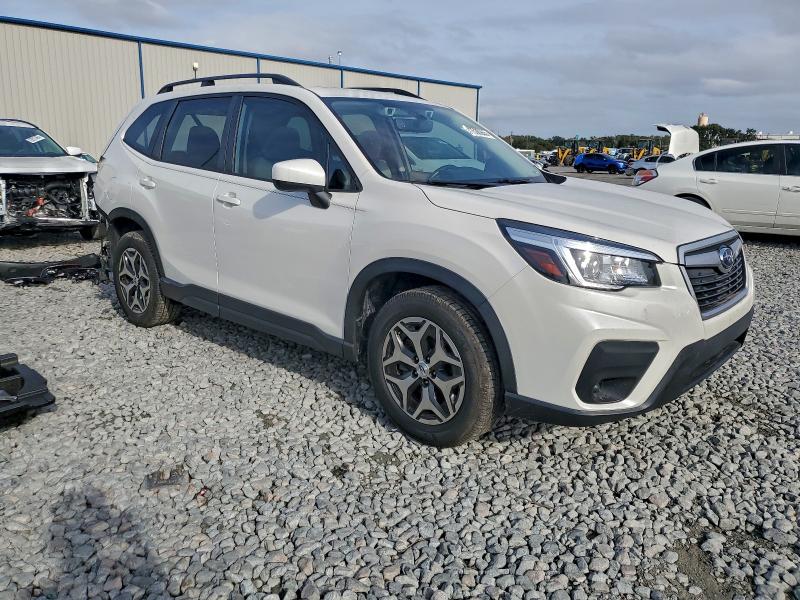 Фото 4 - SUBARU FORESTER