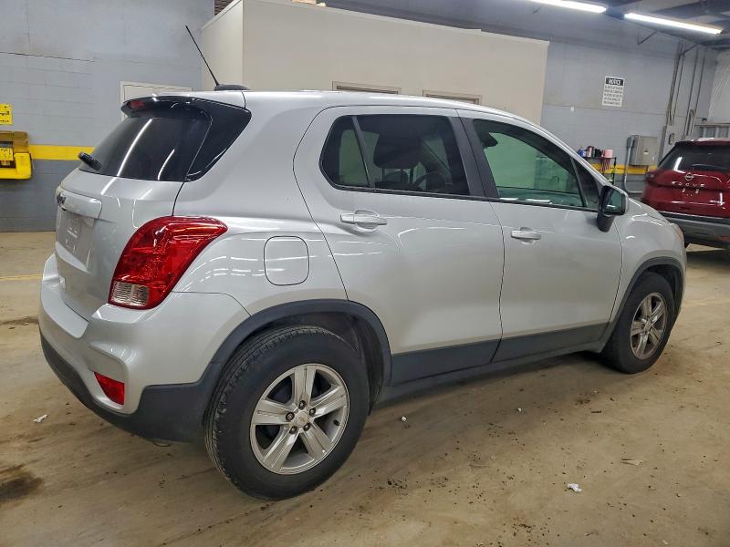 Фото 3 - CHEVROLET TRAX