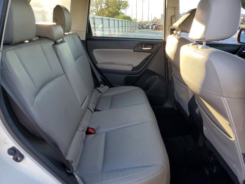 Фото 11 - SUBARU FORESTER