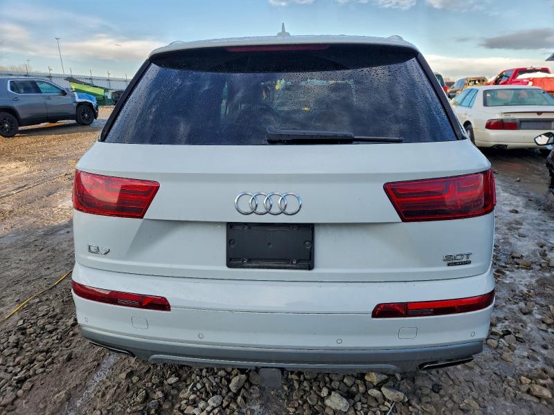 Фото 6 - AUDI Q7