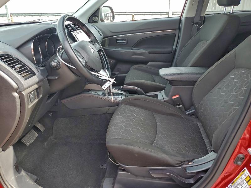 Фото 7 - MITSUBISHI OUTLANDER