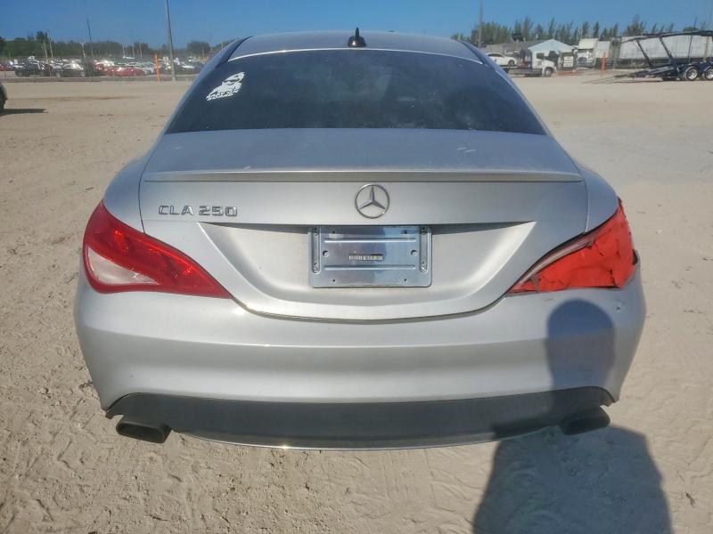 Фото 6 - MERCEDES-BENZ CLA-CLASS