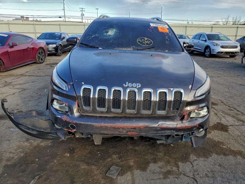 Фото 5 - JEEP GRAND CHER