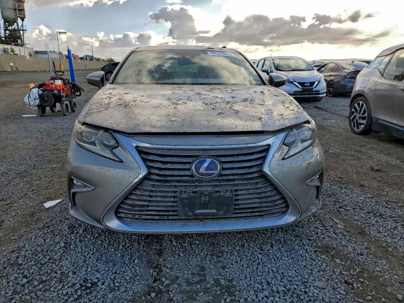 LEXUS ES300 2016 VIN JTHBW1GG3G2126950