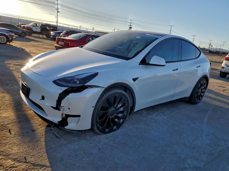 Фото 1 - TESLA MODEL Y