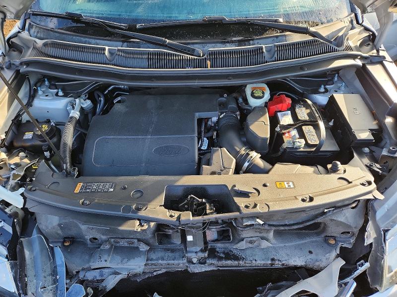 Фото 12 - FORD EXPLORER