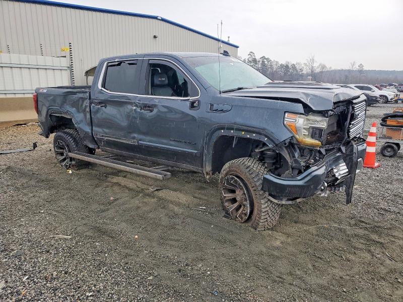 Фото 4 - GMC SIERRA