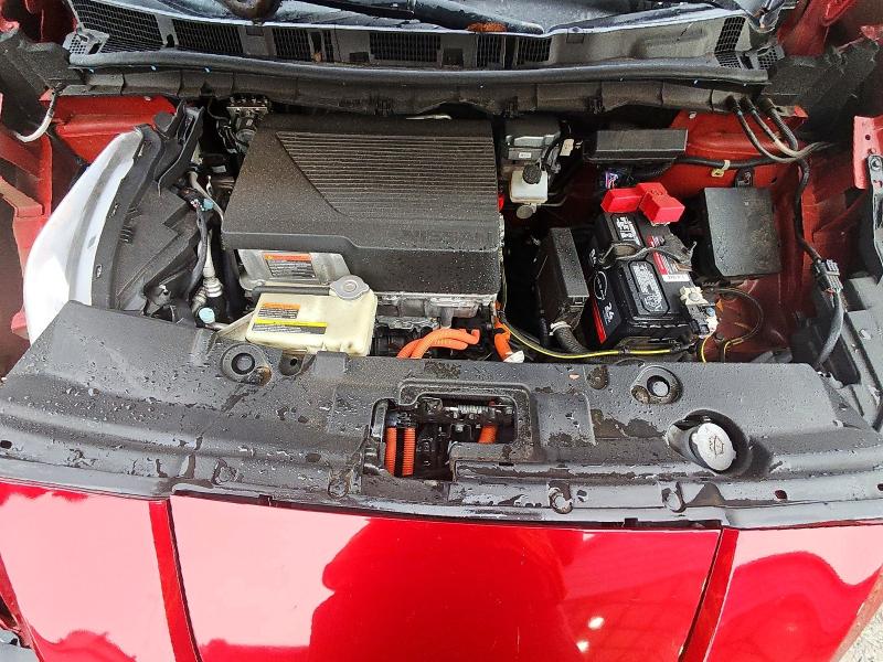 Фото 11 - NISSAN LEAF