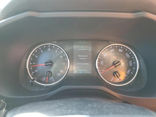 Фото 9 - TOYOTA RAV4