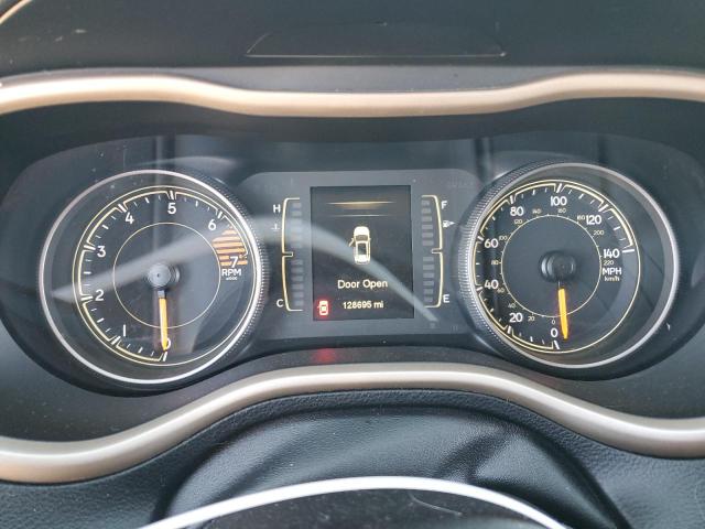 Фото 9 - JEEP GRAND CHER