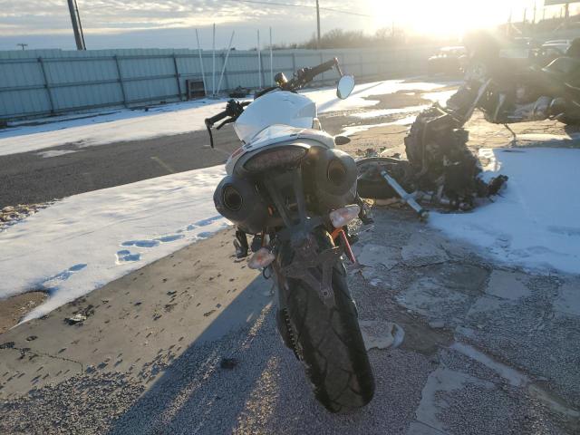 TRIUMPH SPEEDTRIPL 2020