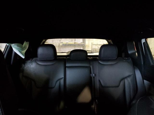 Фото 10 - JEEP COMPASS