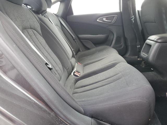 Фото 10 - CHRYSLER 200