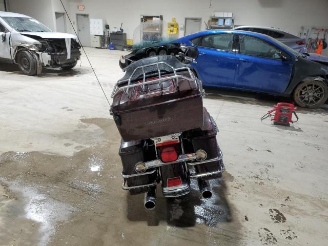 HARLEY-DAVIDSON FL 2005