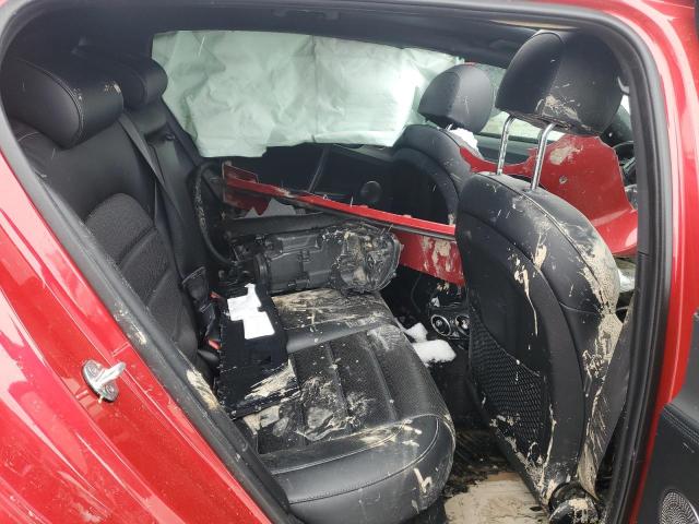 Фото 10 - KIA STINGER