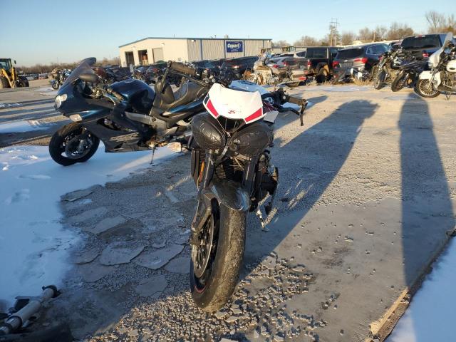 TRIUMPH SPEEDTRIPL 2020