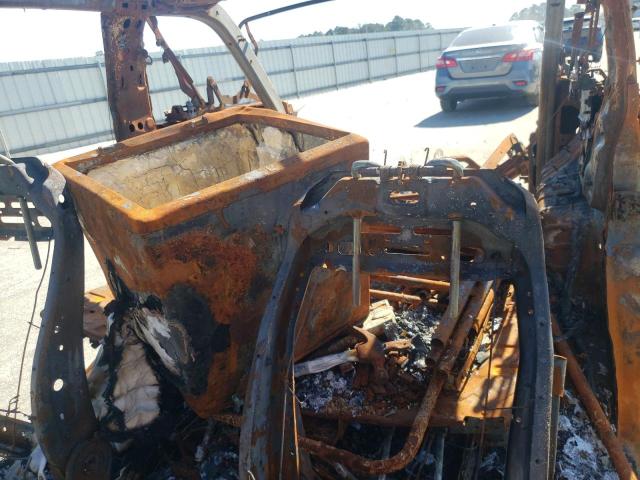 Фото 10 - FORD BRONCO