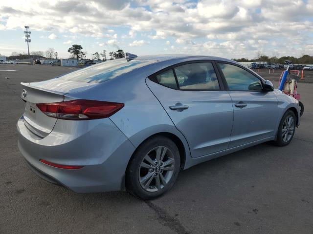 Фото 3 - HYUNDAI ELANTRA