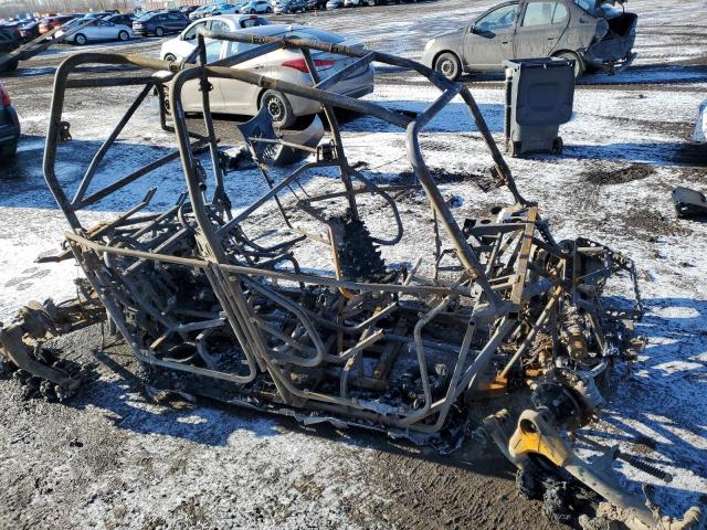 POLARIS SIDEBYSIDE 2012