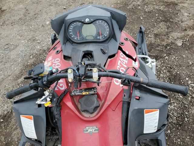 SKI-DOO SNOWMOBILE 2009