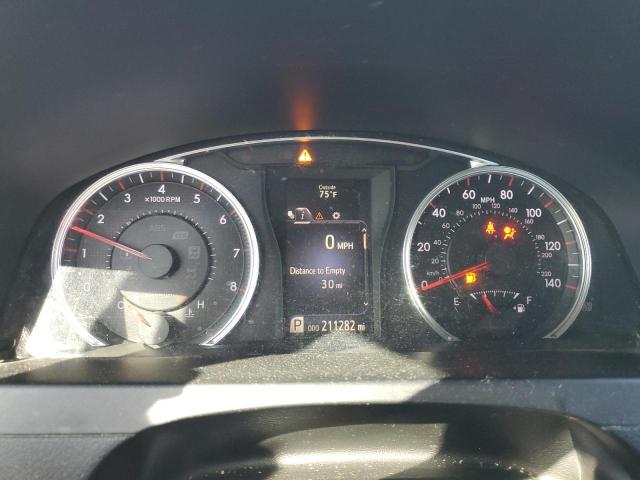 Фото 9 - TOYOTA CAMRY